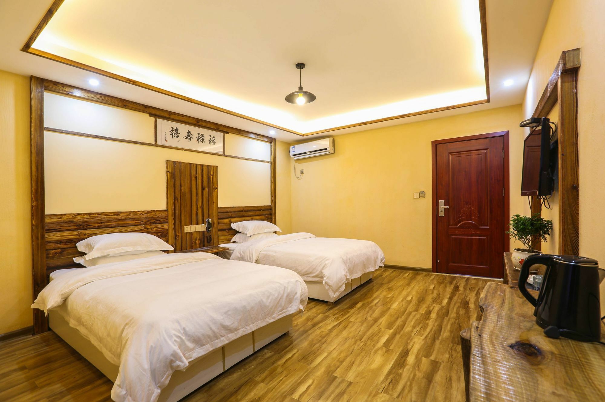 Yunshe Yuanlaiju Guesthouse Csangcsiacsie Kültér fotó